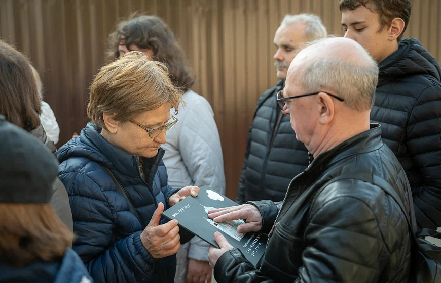 В Евпатории провели первую экскурсию для незрячих и слабовидящих людей